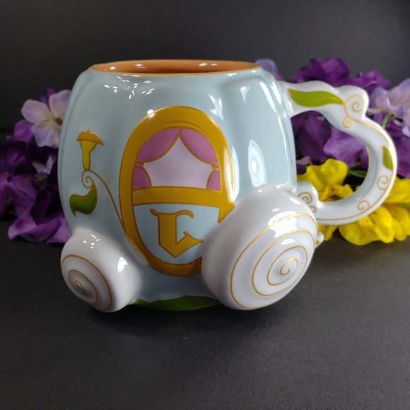 Disney Parks Signature Cinderella Carriage Mug New - Picture 5 of 8